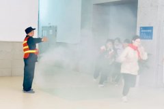 沉庆高新警方“定制化”宣传+实和练习训